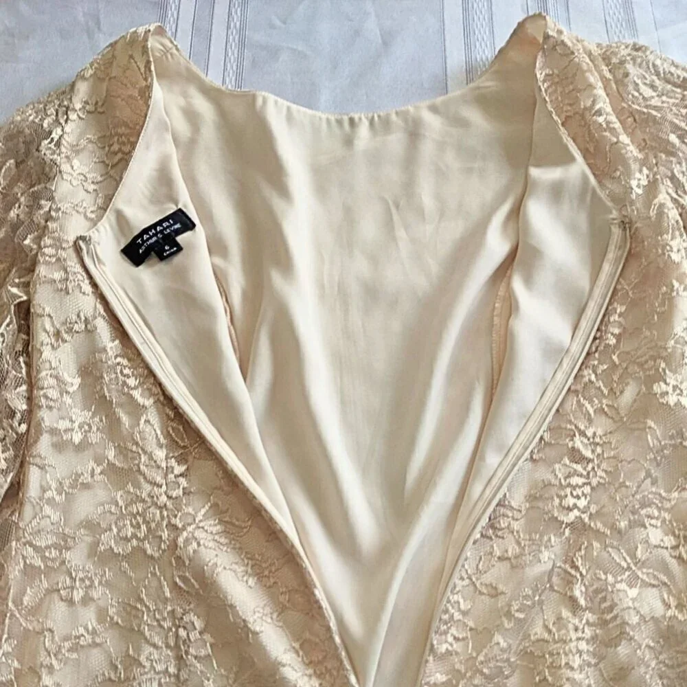 Angelic TAHARI ARTHUR S LEVIN Champagne Satin Georgette Angel Sleeve Lace Overla - Picture 5 of 10